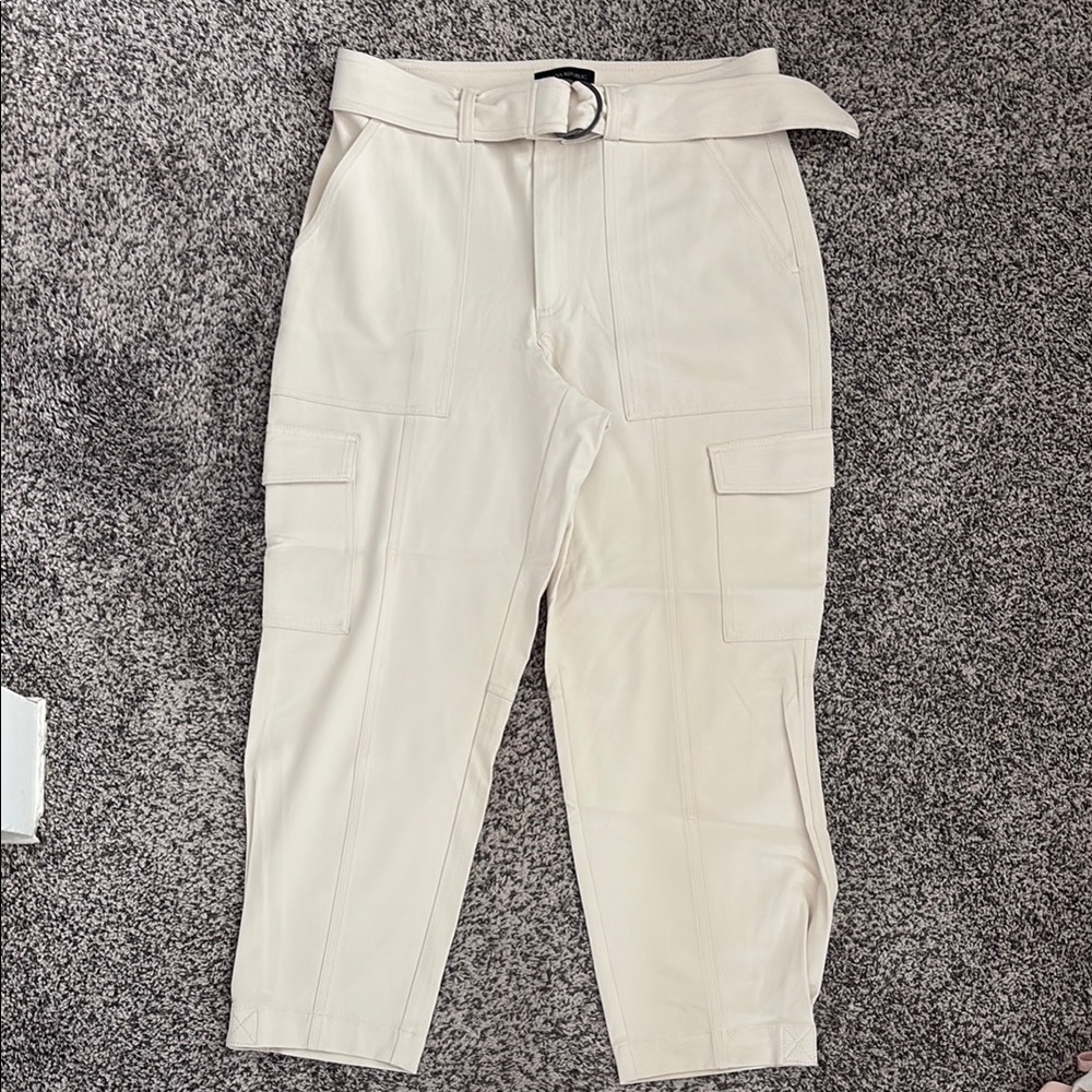 Banana Republic High-Waist Belted Cargo Pants in Cream. Sz 12